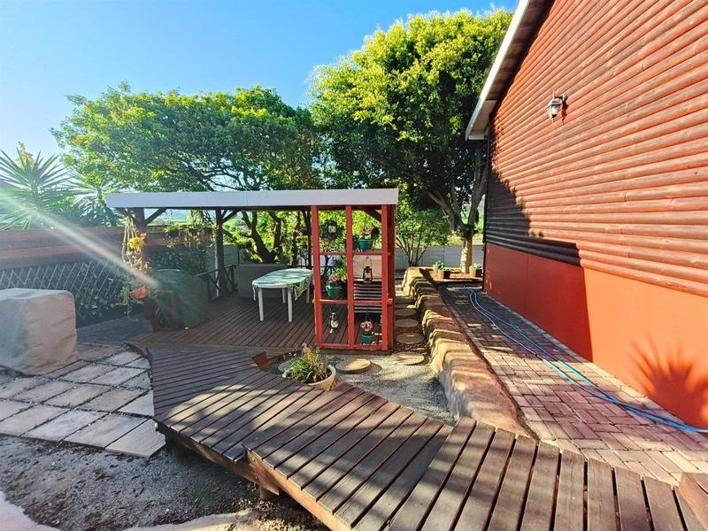 3 Bedroom Property for Sale in Fraaiuitsig Western Cape